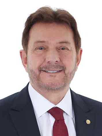 Foto de Alberto Mourão (MDB/SP).